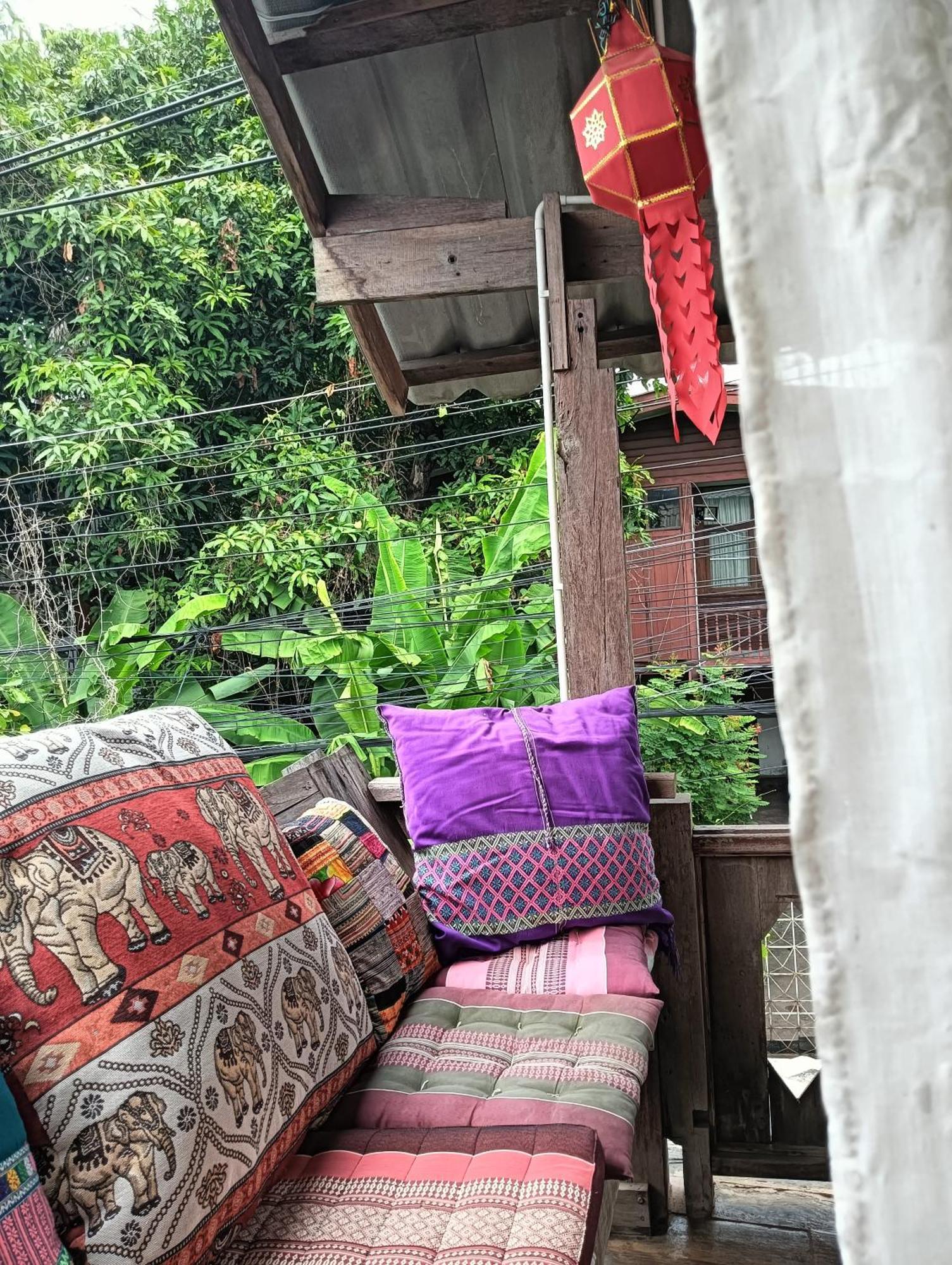 Huen Chiang Man Hostel Chiang Mai Buitenkant foto