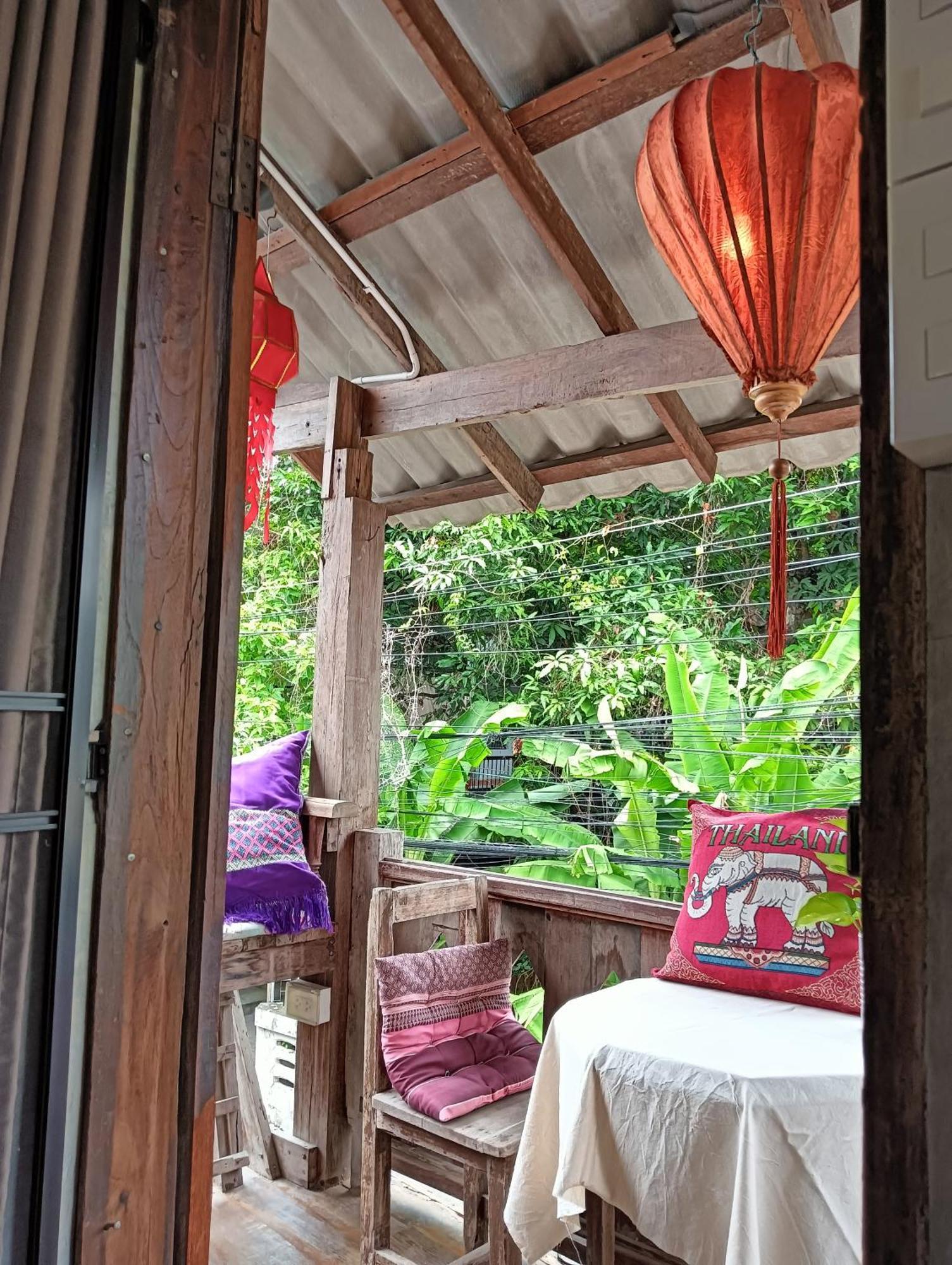 Huen Chiang Man Hostel Chiang Mai Buitenkant foto