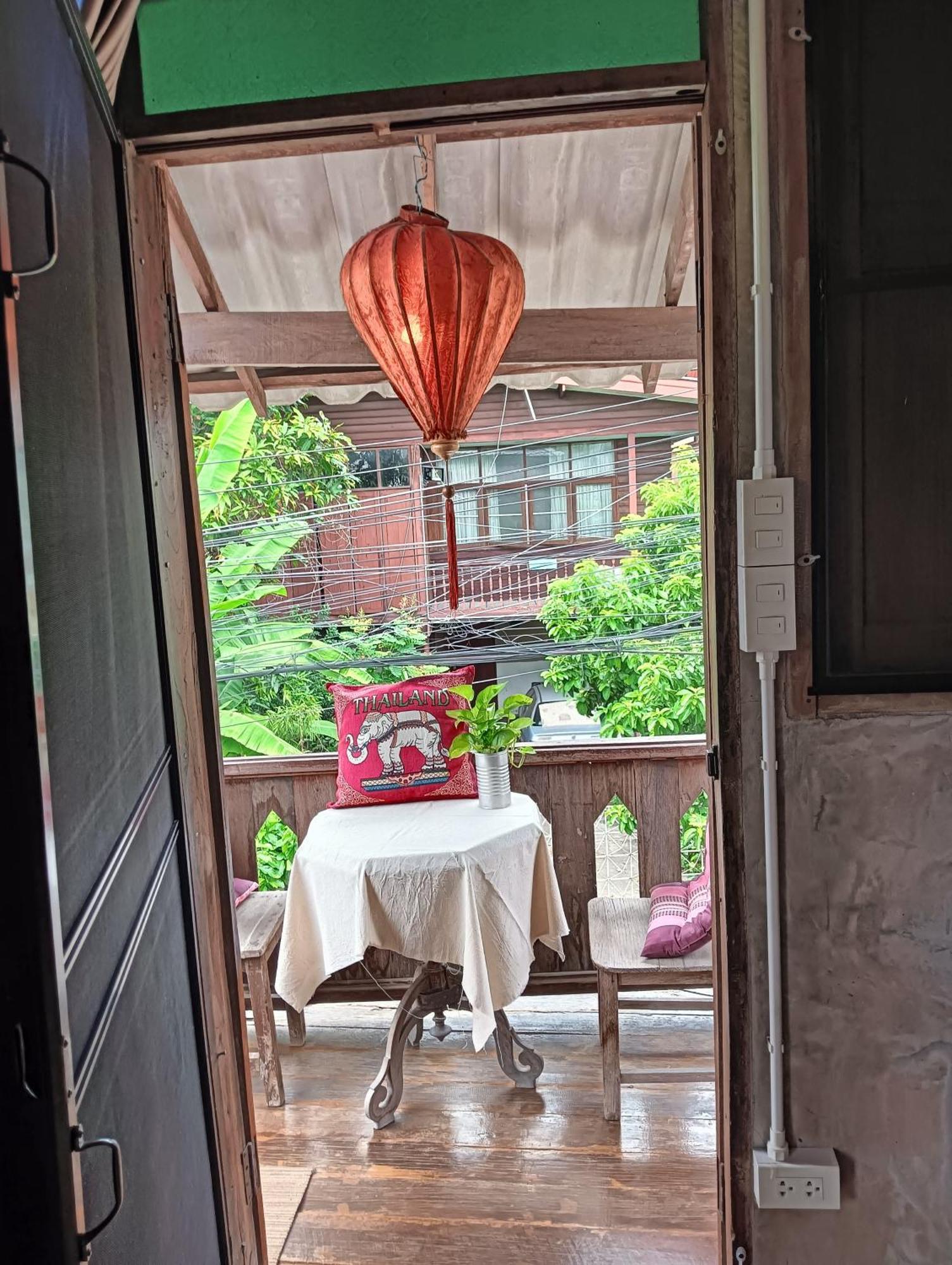 Huen Chiang Man Hostel Chiang Mai Buitenkant foto