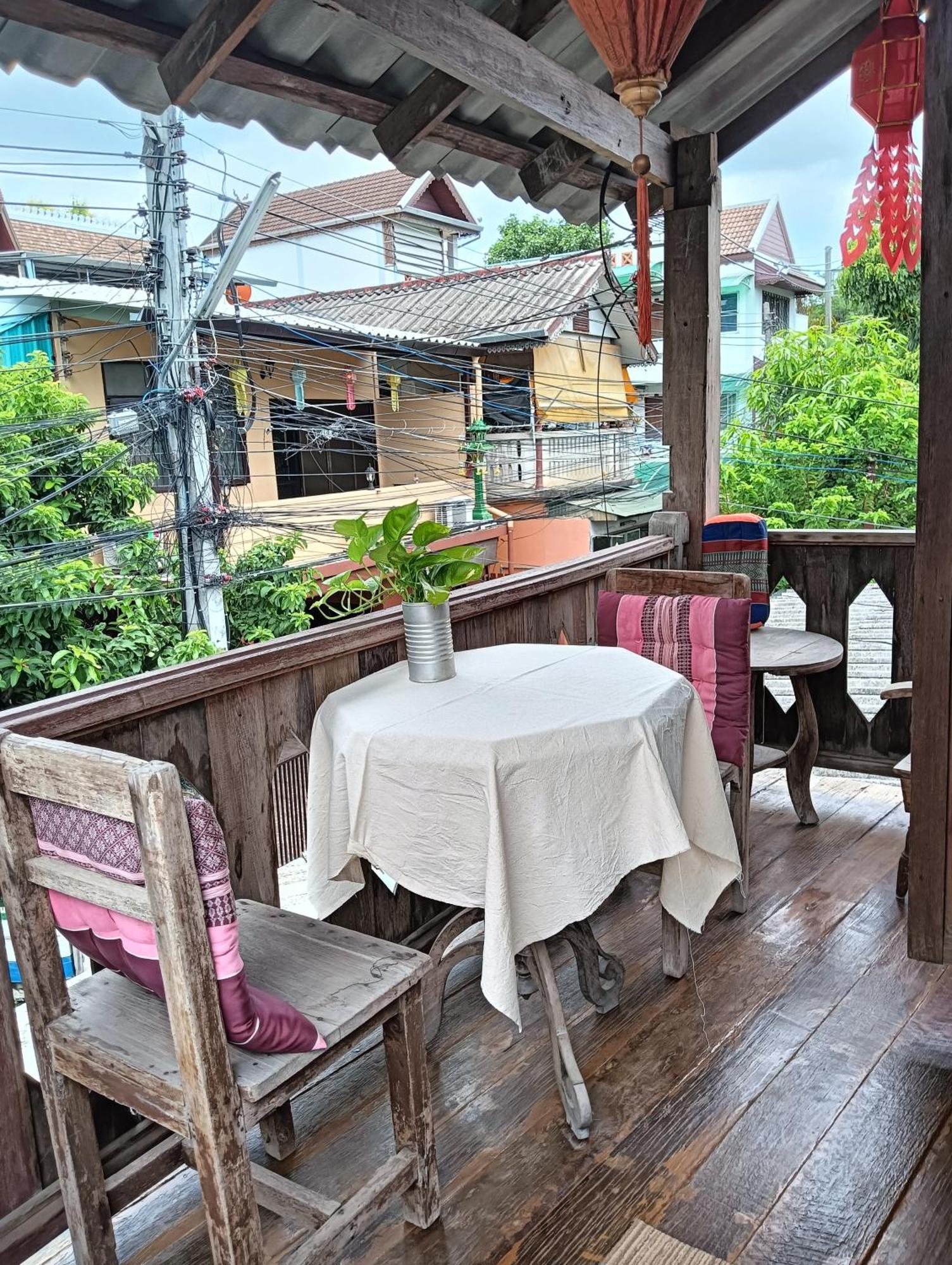 Huen Chiang Man Hostel Chiang Mai Buitenkant foto