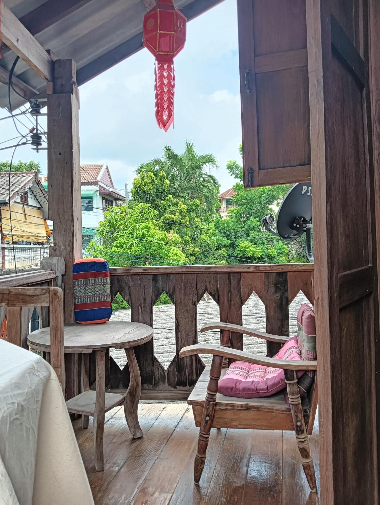 Huen Chiang Man Hostel Chiang Mai Buitenkant foto