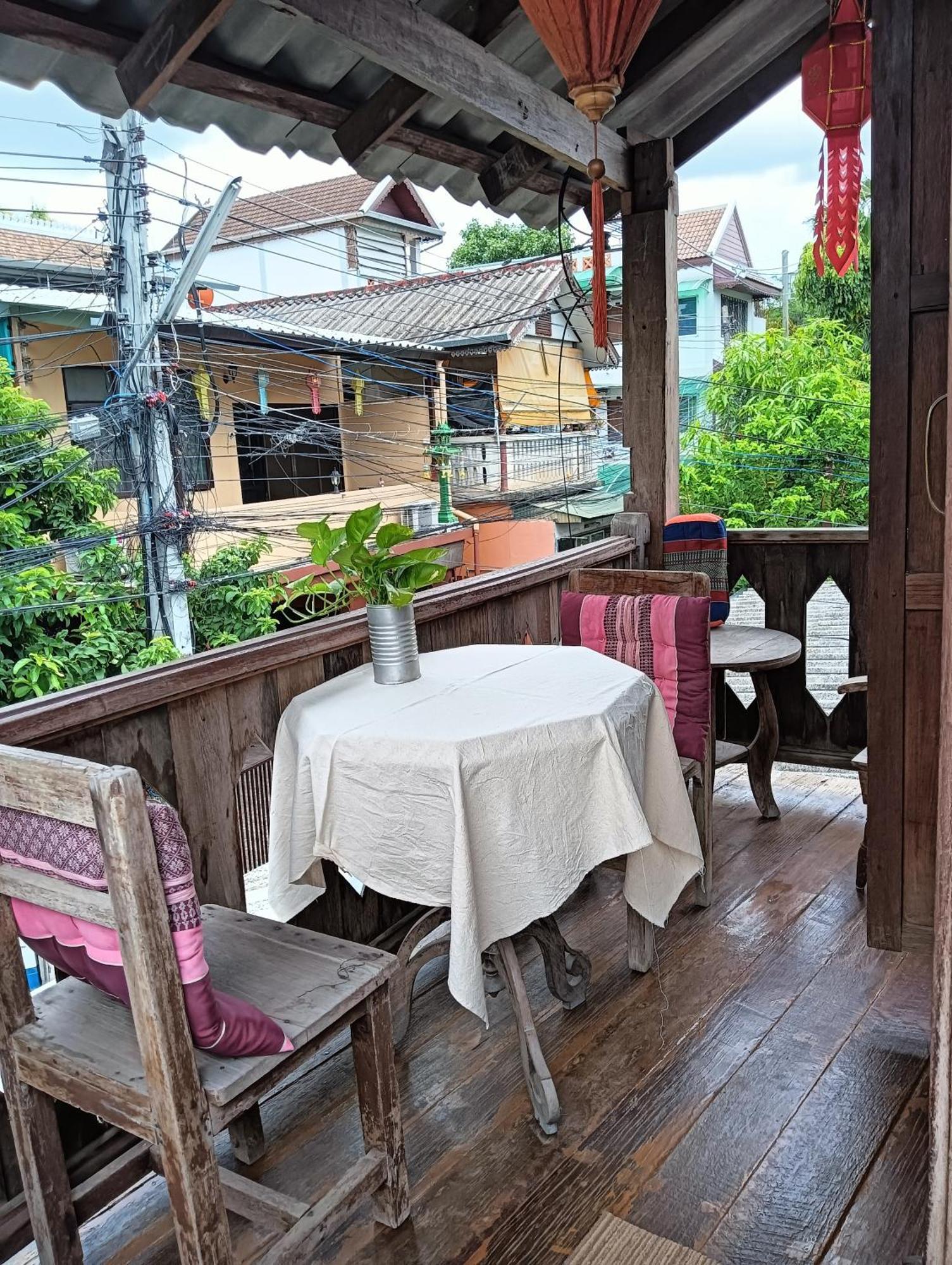 Huen Chiang Man Hostel Chiang Mai Buitenkant foto