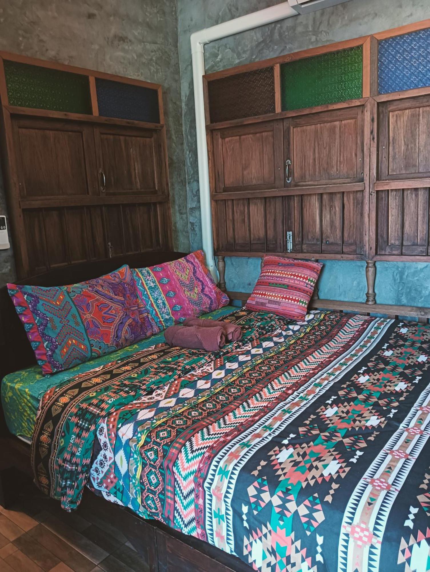 Huen Chiang Man Hostel Chiang Mai Buitenkant foto