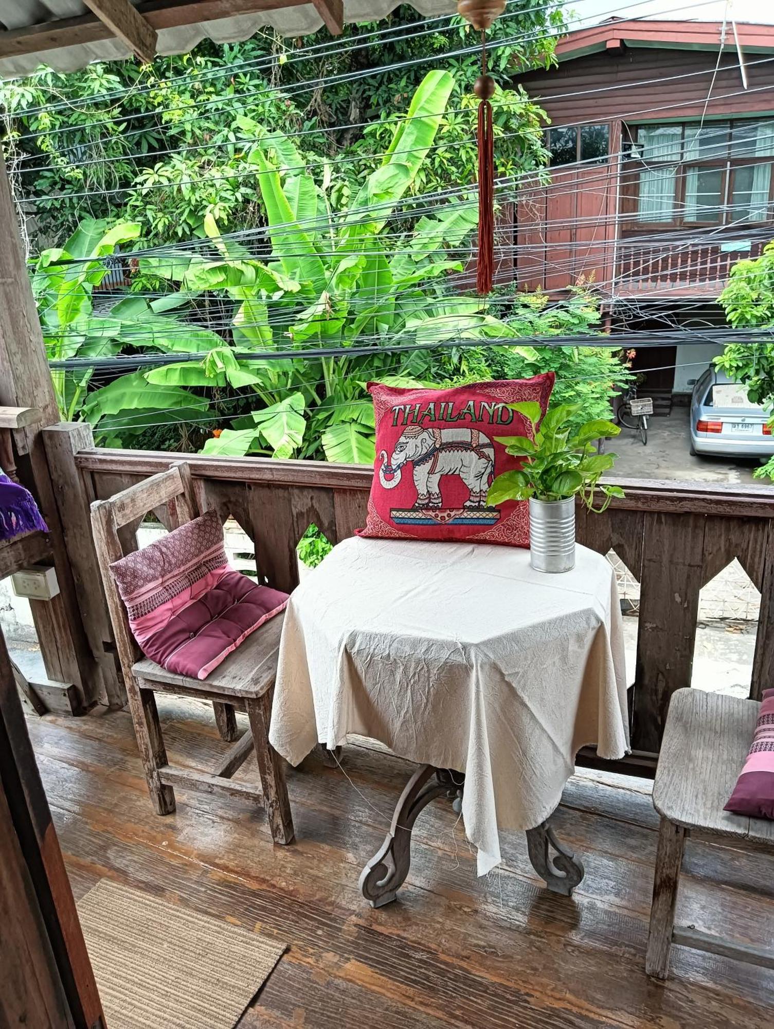 Huen Chiang Man Hostel Chiang Mai Buitenkant foto