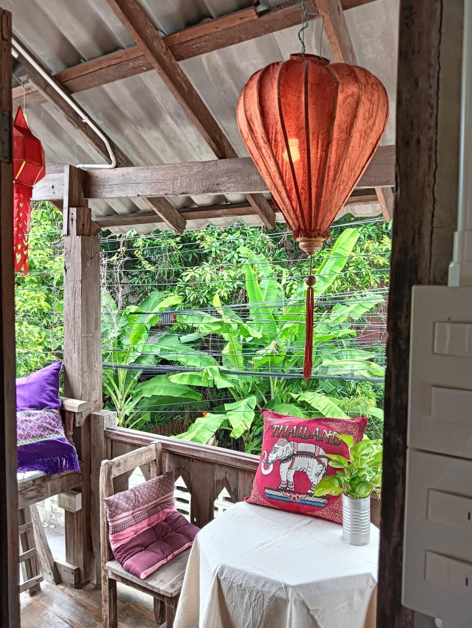 Huen Chiang Man Hostel Chiang Mai Buitenkant foto