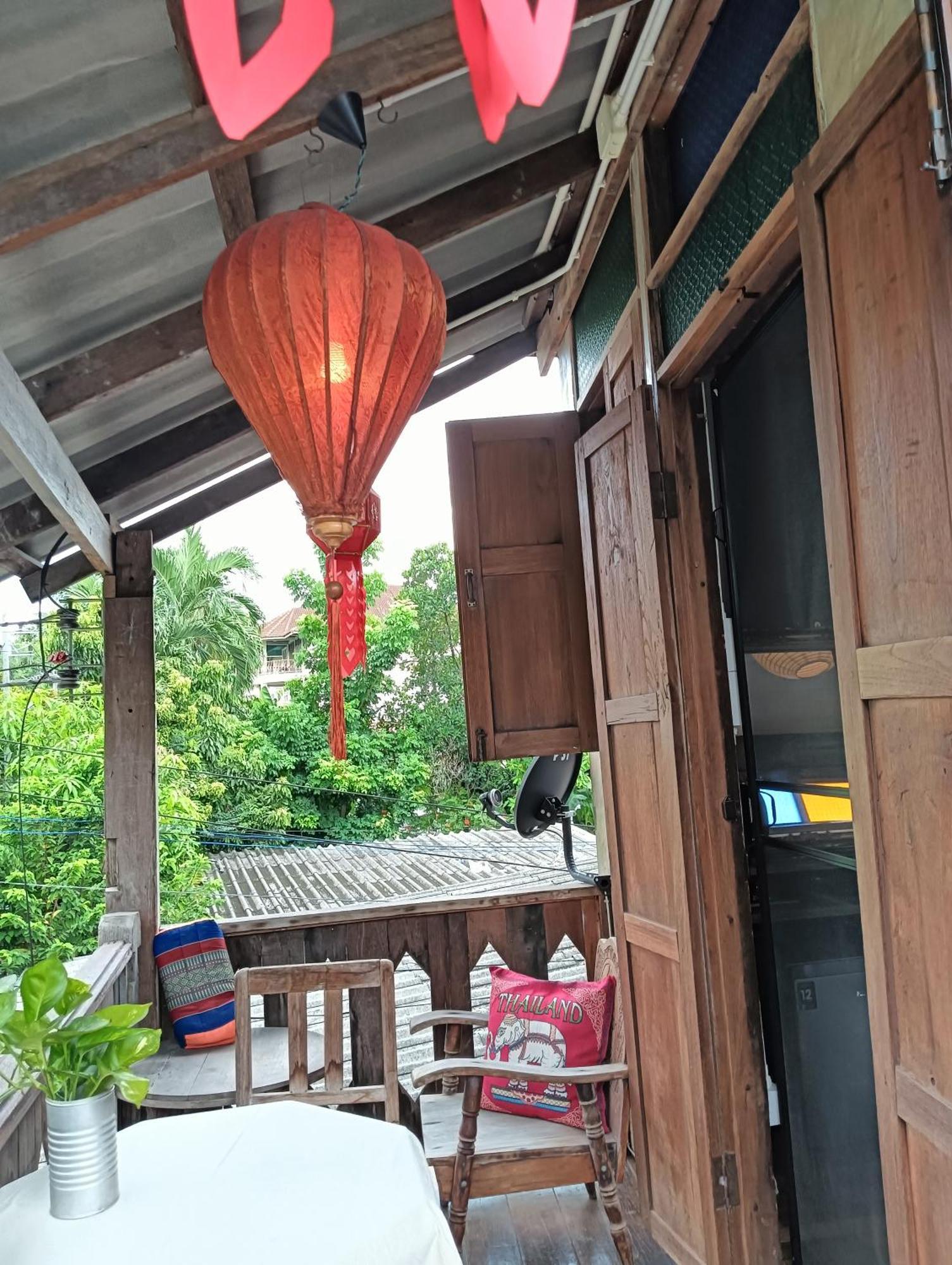 Huen Chiang Man Hostel Chiang Mai Buitenkant foto