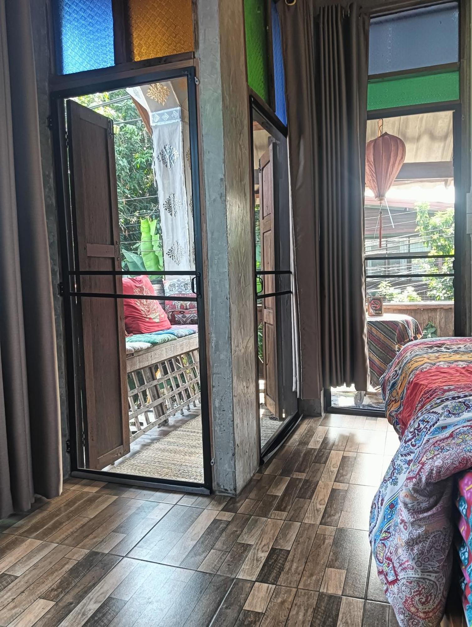 Huen Chiang Man Hostel Chiang Mai Buitenkant foto