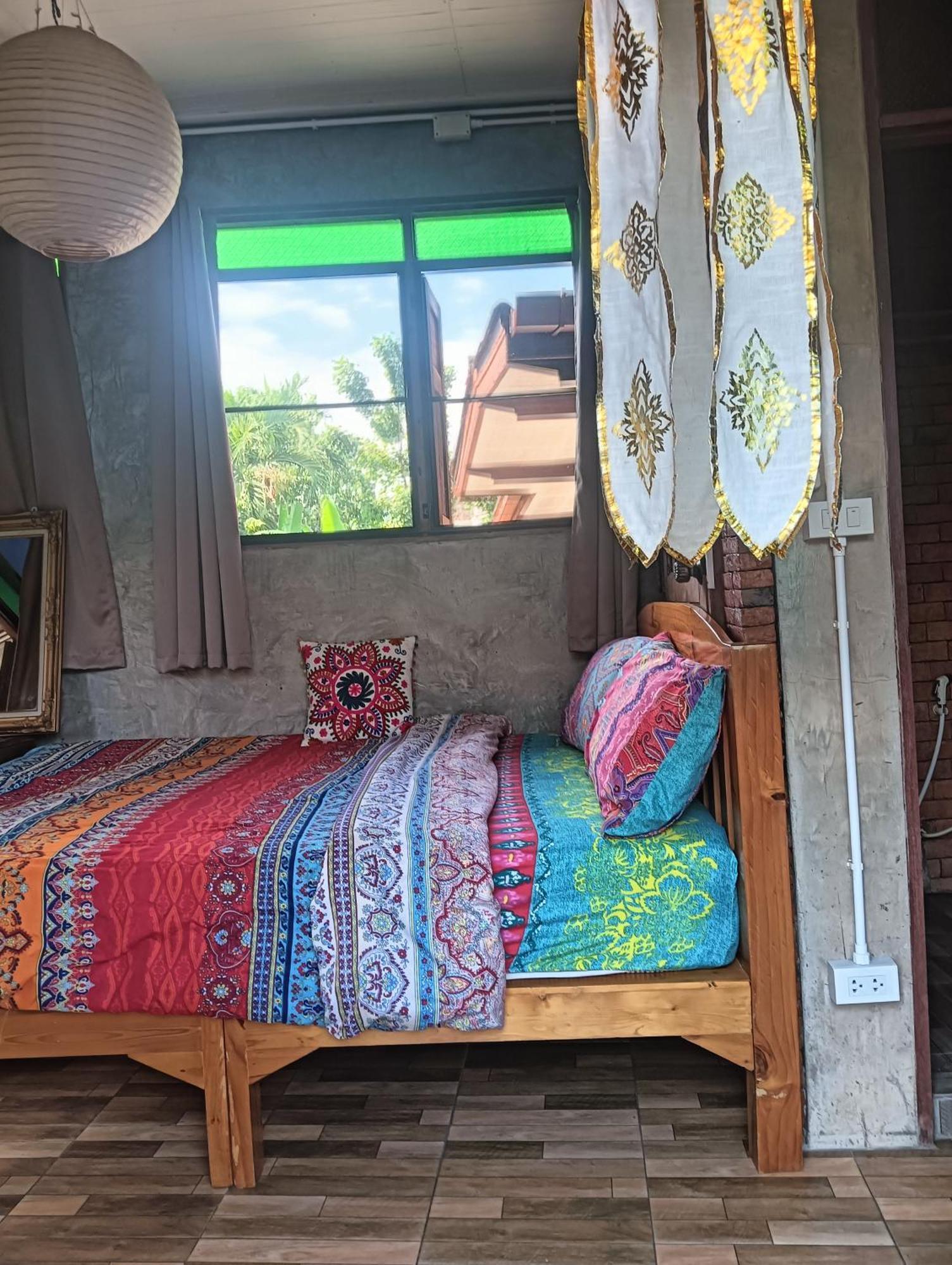 Huen Chiang Man Hostel Chiang Mai Buitenkant foto