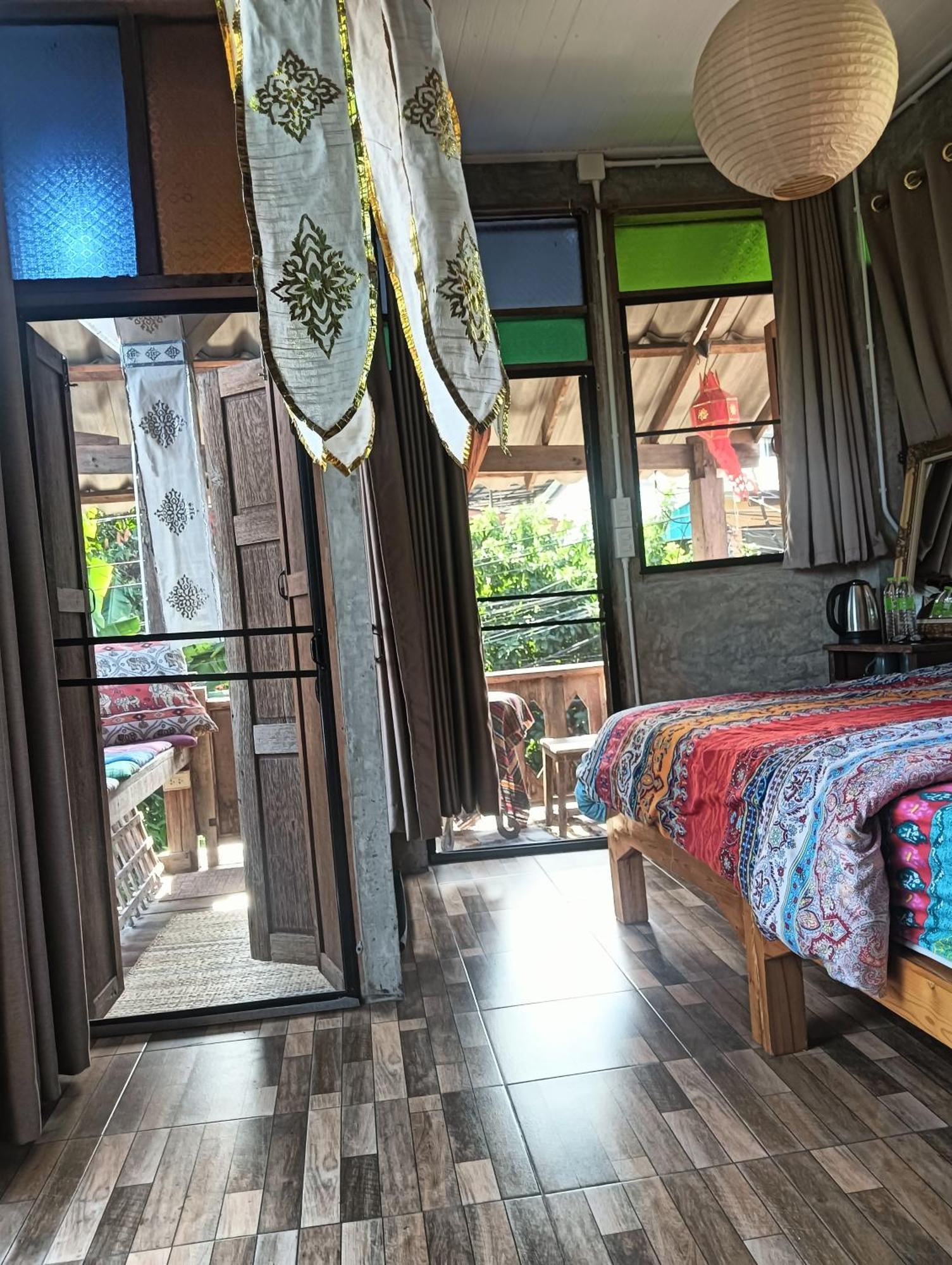 Huen Chiang Man Hostel Chiang Mai Buitenkant foto