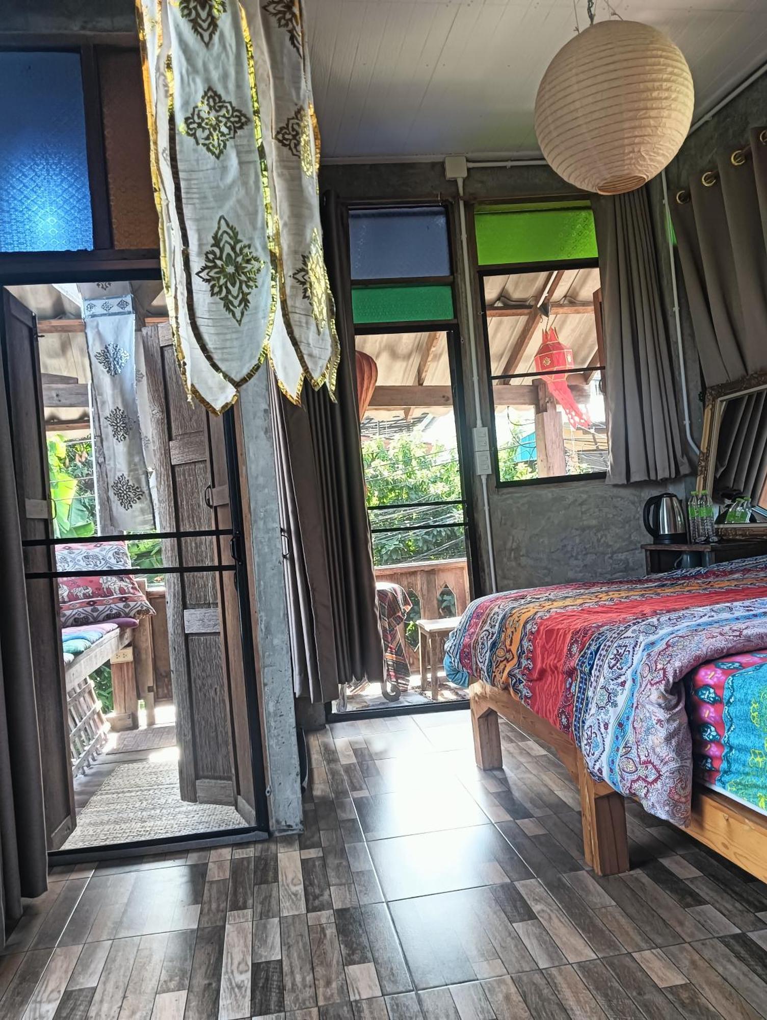 Huen Chiang Man Hostel Chiang Mai Buitenkant foto