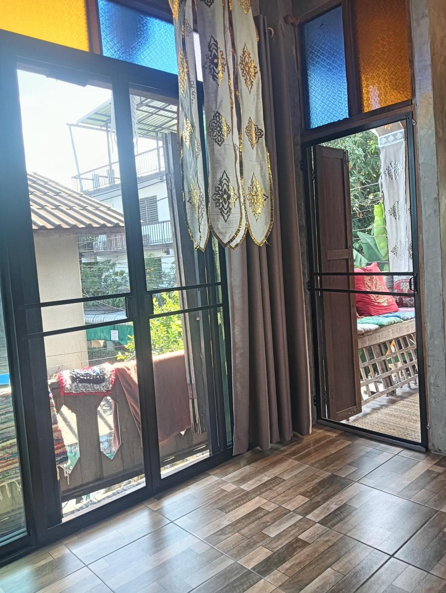 Huen Chiang Man Hostel Chiang Mai Buitenkant foto