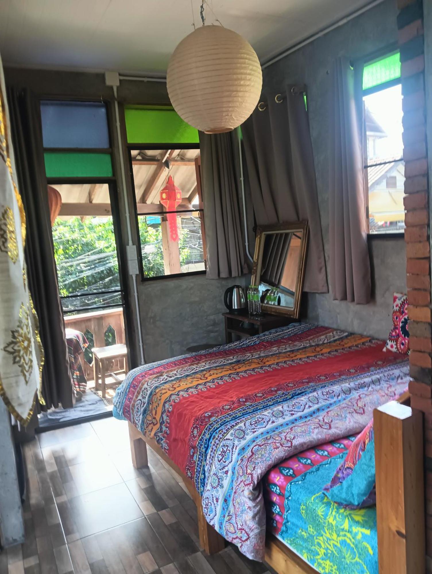 Huen Chiang Man Hostel Chiang Mai Buitenkant foto